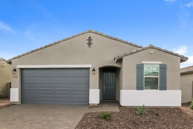 property at 17695 W Fetlock Trail