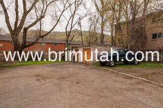 226 W 400 N in Salt Lake City, UT - Building Photo - Building Photo