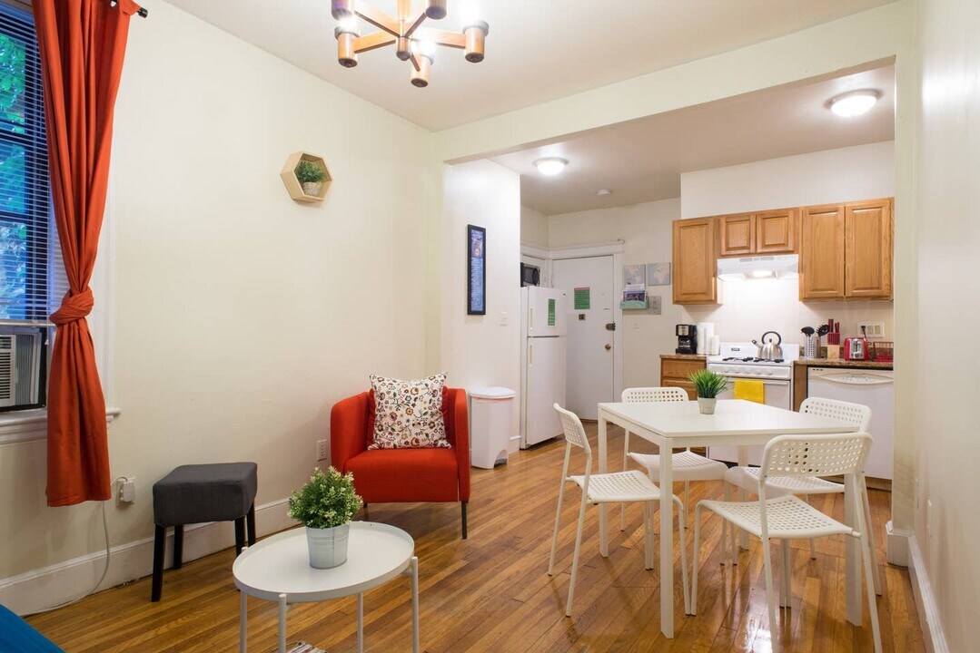 6 Berry St in Boston, MA - Building Photo