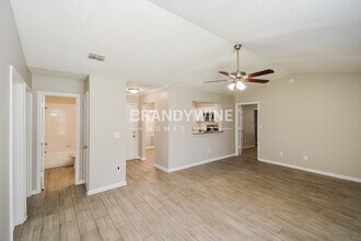 3223 Merganzer Trail in Orange Park, FL - Building Photo - Building Photo