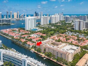 3001 NE 185th St, Unit # 517 in Aventura, FL - Building Photo - Building Photo