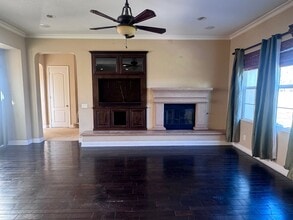 3448 Trego Ct in Simi Valley, CA - Foto de edificio - Building Photo