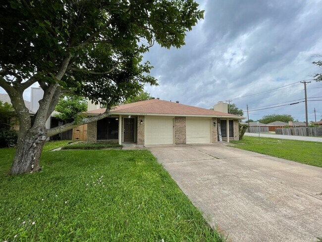 property at 2613 Stanford St