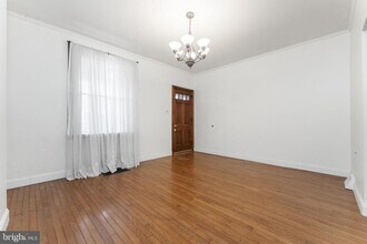 8118 Ardleigh St in Philadelphia, PA - Building Photo - Building Photo