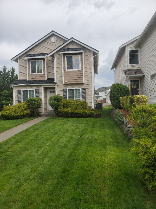 17602 108th St Ct E in Bonney Lake, WA - Building Photo - Building Photo