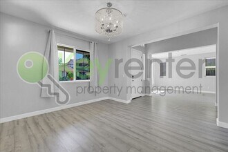 1740 Allenwood Cir in Lincoln, CA - Building Photo - Building Photo