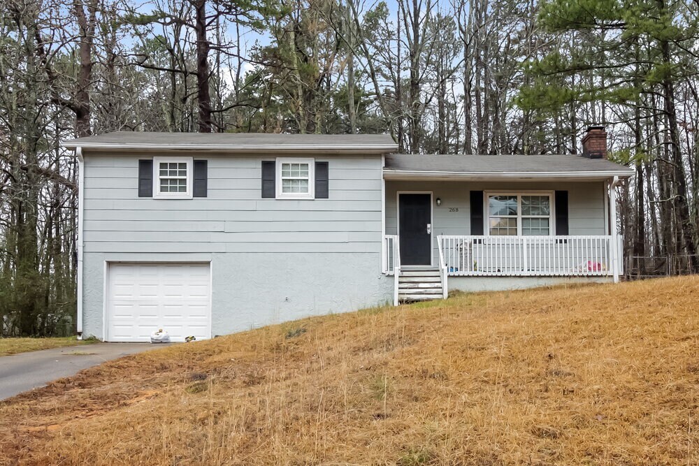 268 Hardy Way in Hiram, GA - Building Photo