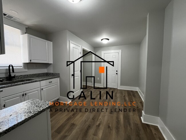 410 W 62nd St in Savannah, GA - Building Photo - Building Photo