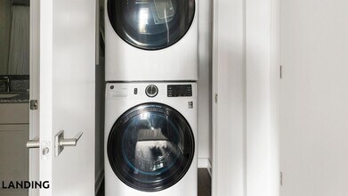 2110 Birkhall St, Unit 2130-108 in Raleigh, NC - Foto de edificio - Building Photo