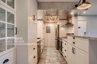 8335 Fairmount Dr in Denver, CO - Building Photo - Building Photo
