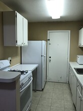 1700 SW 16th Ct, Unit P29 in Gainesville, FL - Building Photo - Building Photo