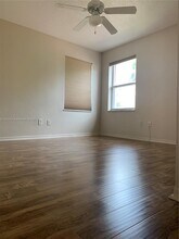 4304 Diamond Row in Weston, FL - Foto de edificio - Building Photo