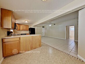 8856 67th St in Pinellas Park, FL - Foto de edificio - Building Photo