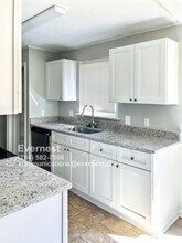 3100 Chenango Dr in Charlotte, NC - Building Photo - Building Photo