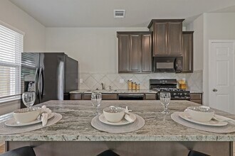 13513 Axel Ln in Houston, TX - Building Photo - Building Photo