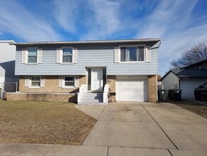 4417 Arbutus Ln in East Chicago, IN - Building Photo - Building Photo