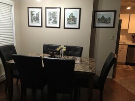 18012-18095 95 Ave NW in Edmonton, AB - Building Photo