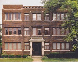 445 W Wilson St, Unit B in Madison, WI - Building Photo