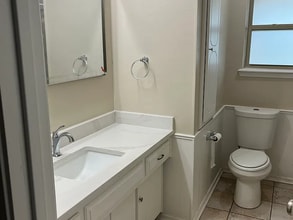 1006 Tyler Ave NW in Piedmont, OK - Foto de edificio - Building Photo