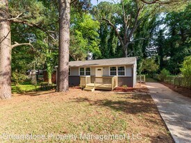 431 Belgarde Pl SE in Atlanta, GA - Building Photo - Building Photo