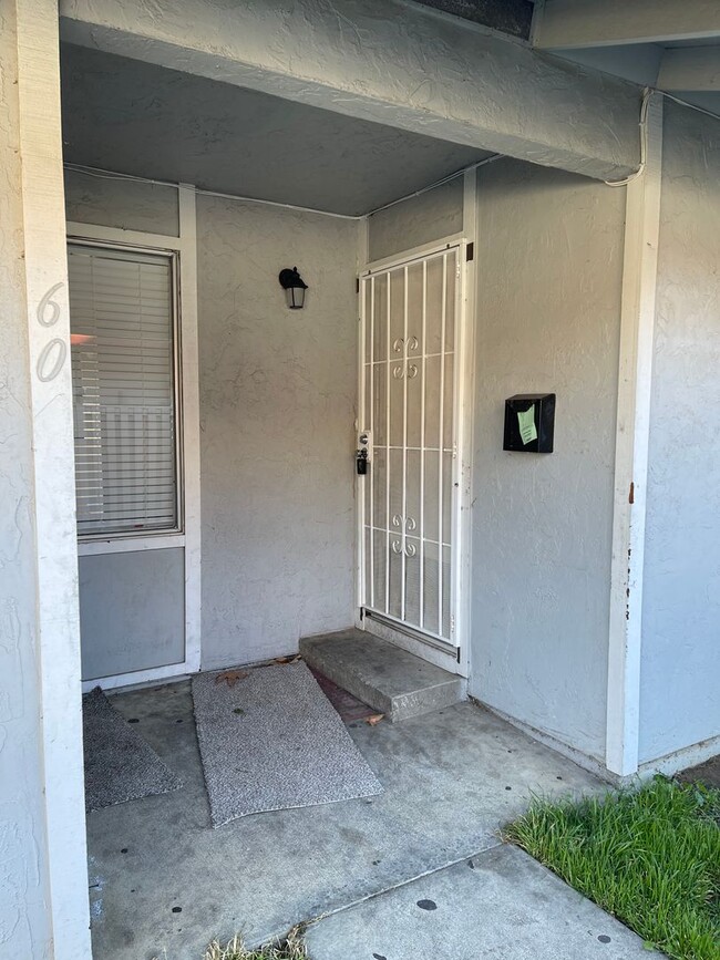 property at 60 Villa Cir
