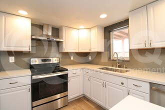 2330 W Stottler Dr in Chandler, AZ - Building Photo - Building Photo