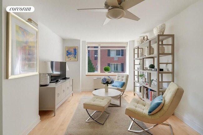property at 1760 2nd Ave