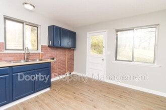 3600 Oakland Terrace in Red Bank, TN - Building Photo - Building Photo