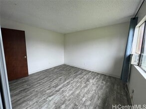 2069 California Ave in Mililani, HI - Building Photo - Building Photo
