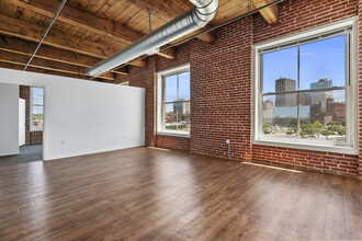 Unity Lofts (Old Townley/Richards & Conover) in Kansas City, MO - Building Photo - Building Photo