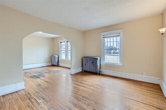 3012 Bryant Ave S in Minneapolis, MN - Building Photo - Building Photo