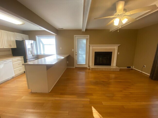 4058 Lake Ridge Cir in Virginia Beach, VA - Building Photo - Building Photo