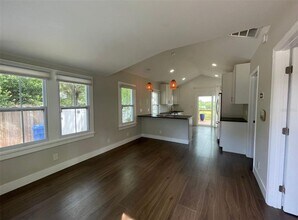 2440 Quincy St S in St. Petersburg, FL - Building Photo - Building Photo