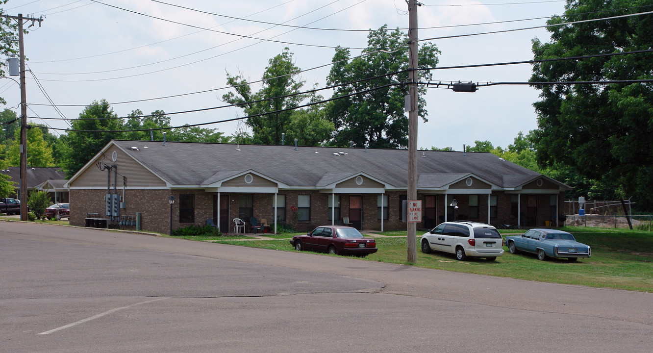 KPC Apartments in Tunica, MS - Foto de edificio