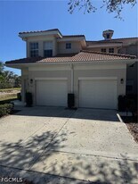 3063 Horizon Ln in Naples, FL - Building Photo