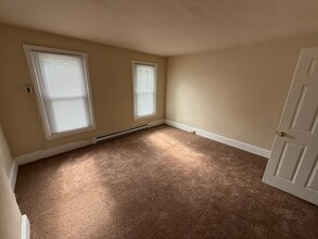 929 Jackson St in Norristown, PA - Foto de edificio - Building Photo