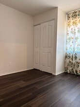 13 Del Prado Cir in Fairfield, CA - Foto de edificio - Building Photo