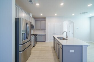 12956 Canton Side Ave in Charlotte, NC - Building Photo - Building Photo