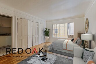 723 S Mansfield Ave in Los Angeles, CA - Building Photo - Building Photo