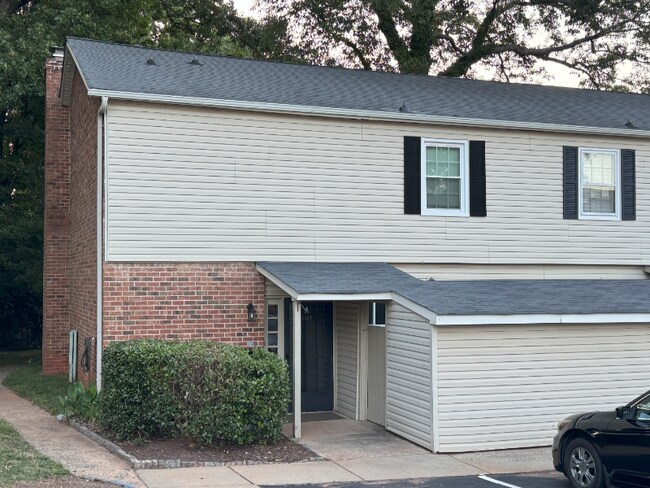 property at 5917 Quail Hollow Rd