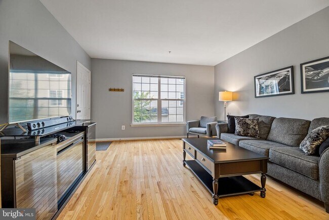 11349 King George Dr in Silver Spring, MD - Building Photo - Building Photo