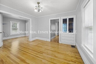 25 Pearl St in Bangor, ME - Building Photo - Building Photo
