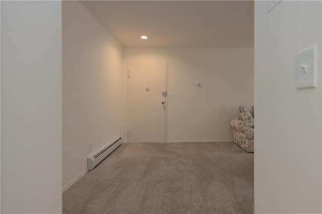 8 E Lawrence Park Dr, Unit 7 in Piermont, NY - Building Photo - Building Photo
