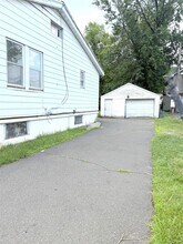 135 Ramapo Rd in West Haverstraw, NY - Building Photo - Building Photo