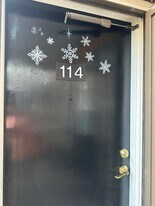 6410 Del Monte Dr in Houston, TX - Building Photo