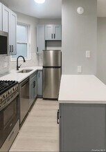 450 E Park Ave in Long Beach, NY - Building Photo - Building Photo