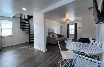 4358 N Oak Park Ave in Chicago, IL - Building Photo - Building Photo