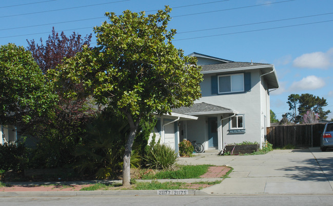 21175-21177 Gardena Dr in Cupertino, CA - Foto de edificio - Building Photo