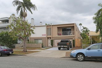 1038 10th St in Santa Monica, CA - Building Photo - Primary Photo