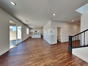 6083 W Paseo Hilario in Tucson, AZ - Building Photo - Building Photo